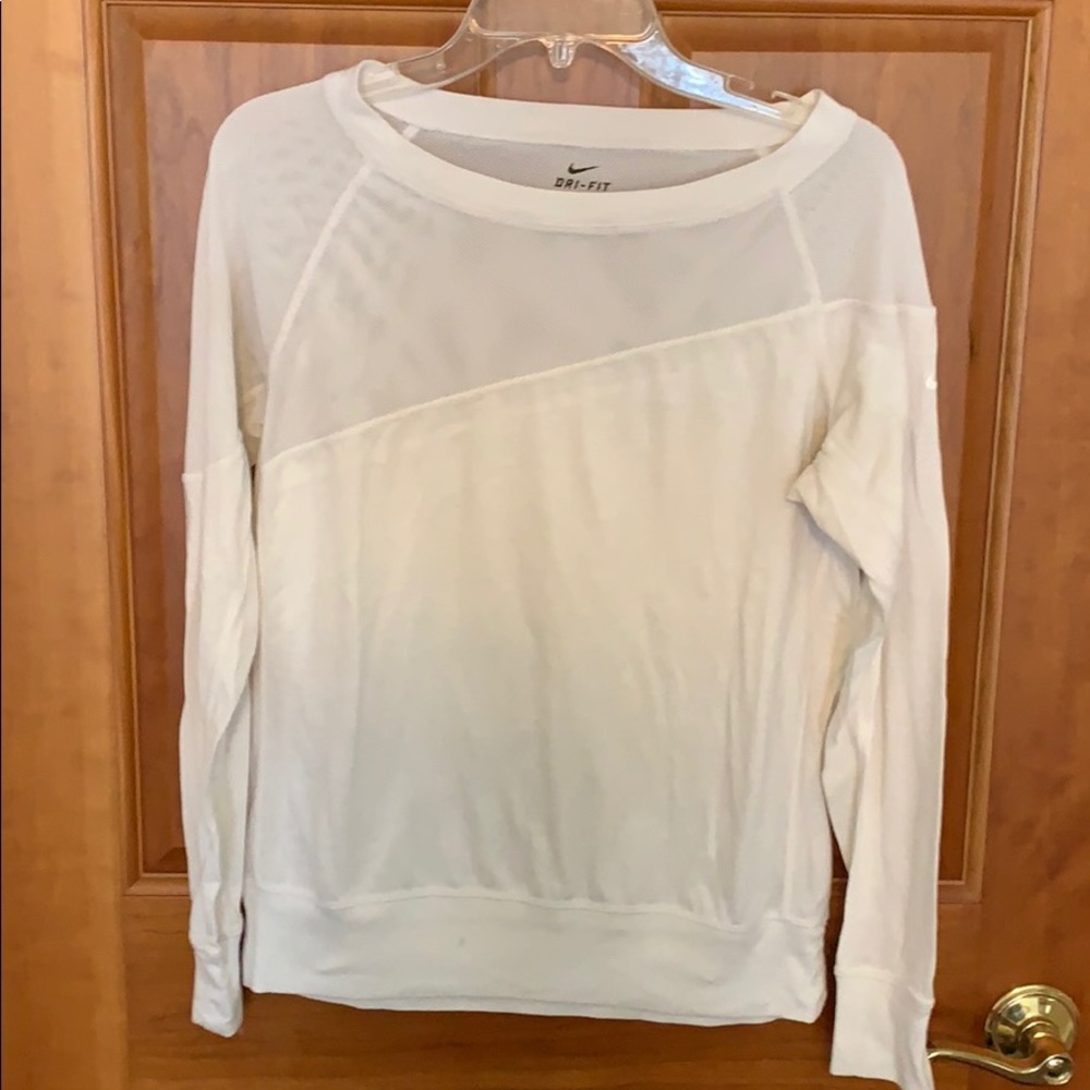 Nike Dri-fit white top with mesh detail! Size M